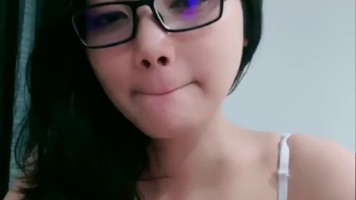 Kangen Liat Uting Coklat Basah Julia Leaa Mango Legend