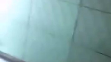 ABG Ngewe Di WC Umum