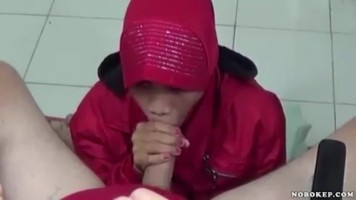 Tante Jilbab Layani Nafsu Majikan Bule